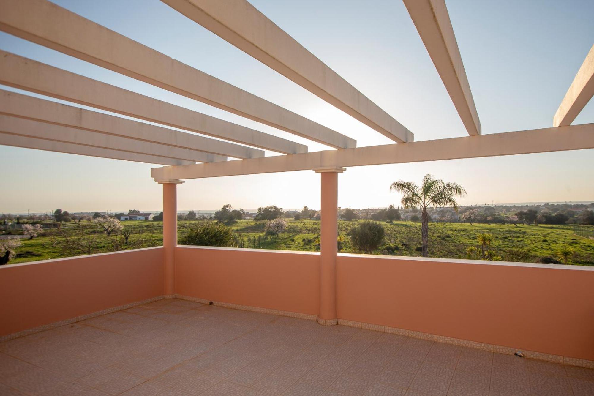 Al Meida Guesthouse Albufeira Luaran gambar